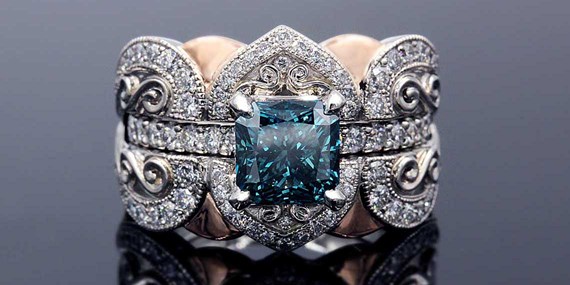 Luxury Blue Diamond in Engagement Ring