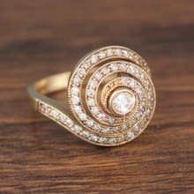 Yellow Gold & Diamond Spiral Pave Ring