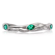 Embracing Branch Leaf Wedding Band - top view