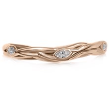 Embracing Branch Leaf Wedding Band - top view