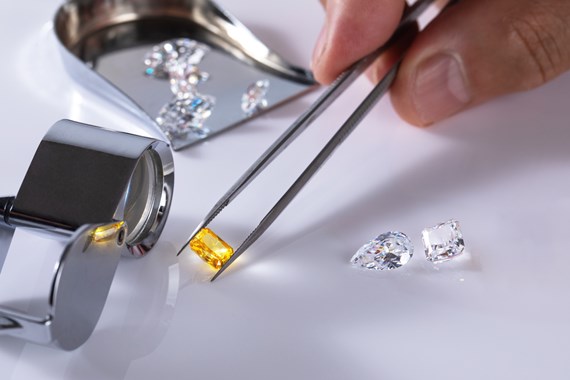 lab diamonds for engagement rings